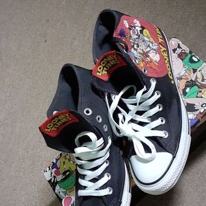 Looney Tunes Brand New Converse